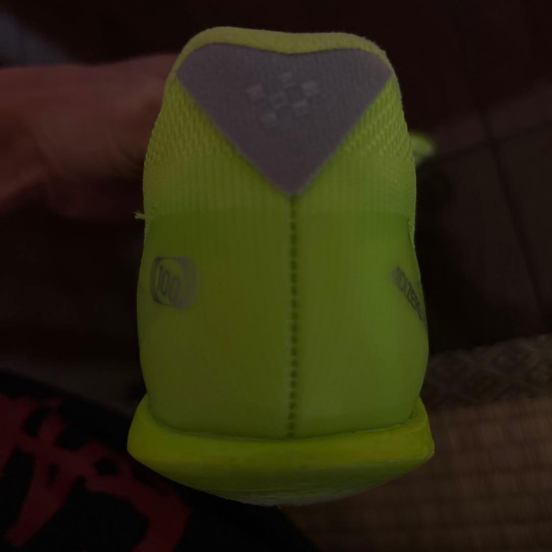 adidas primeSP4 スパイクシューズ 蛍光イエロー