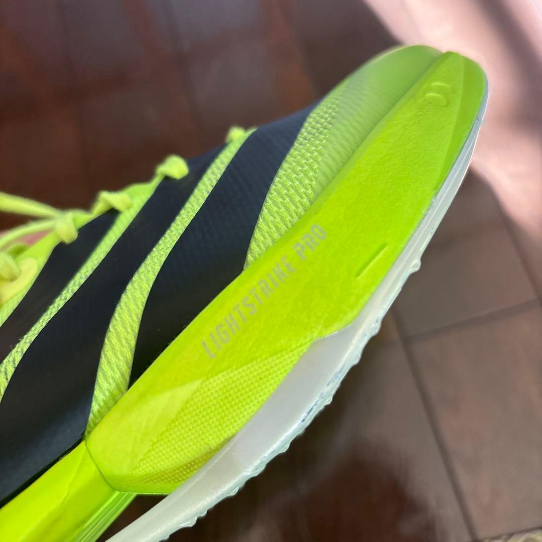 adidas primeSP4 スパイクシューズ 蛍光イエロー