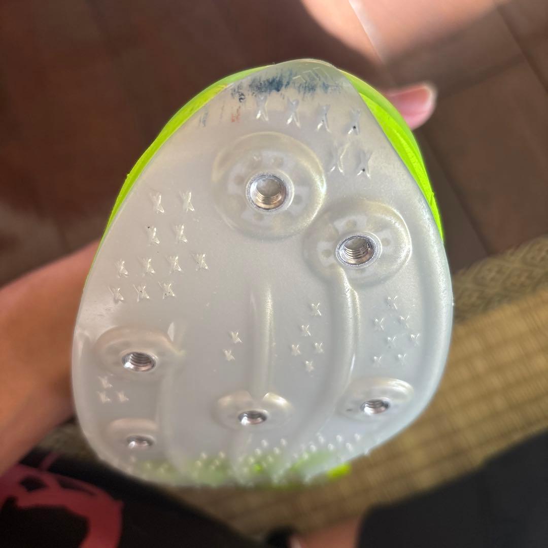 adidas primeSP4 スパイクシューズ 蛍光イエロー