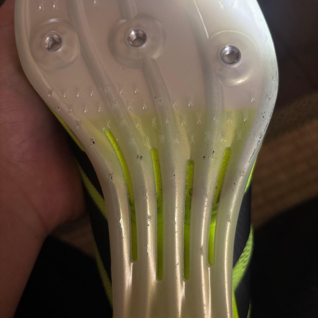 adidas primeSP4 スパイクシューズ 蛍光イエロー