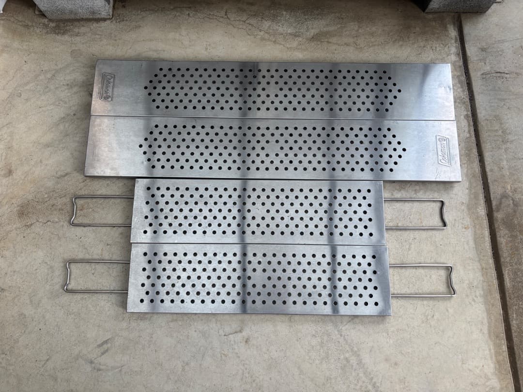 Coleman ファイヤープレイステーブル　焚き火テーブル