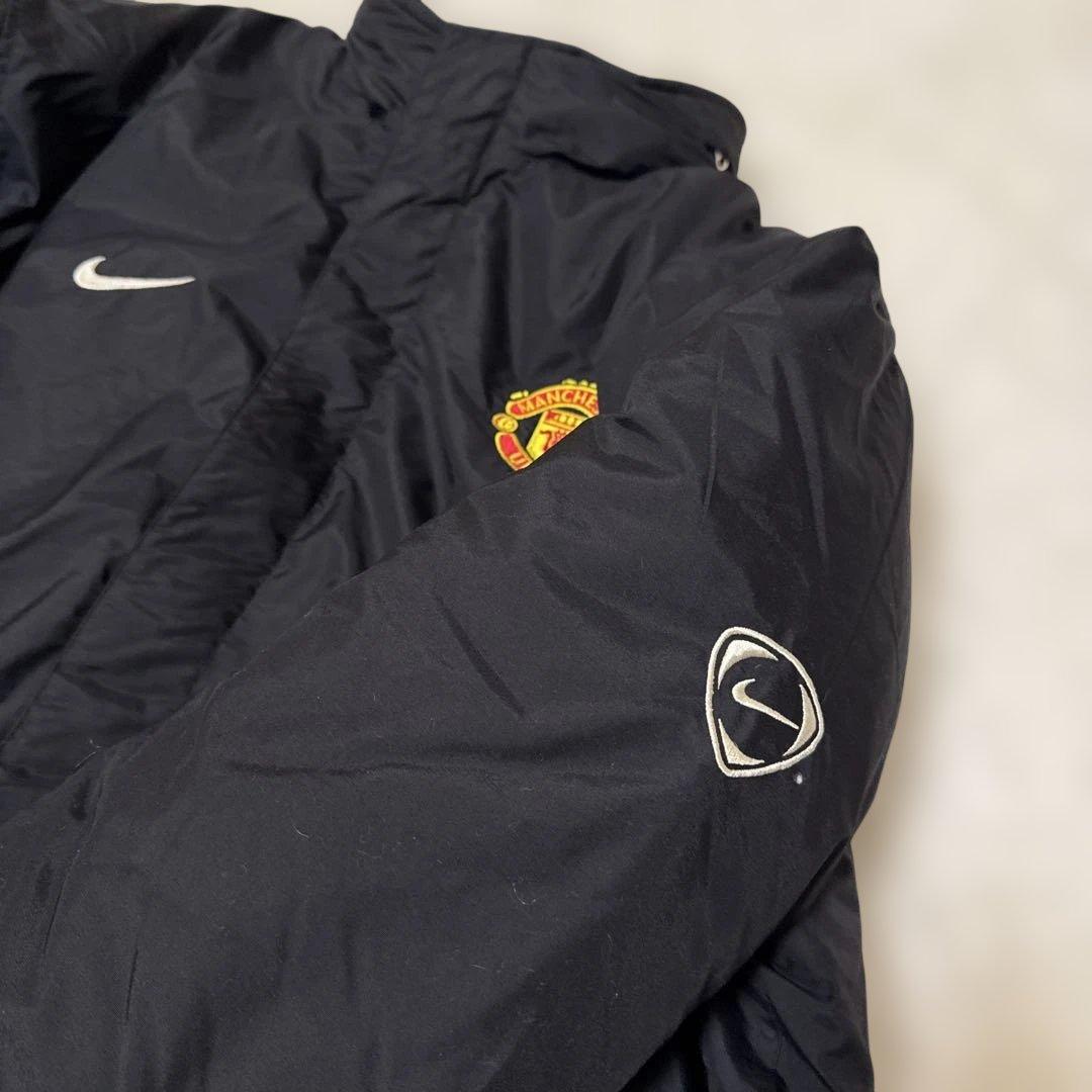 NIKE ナイキ　マンチェスターユナイテッド　中綿　ナイロンジャケット　アウター