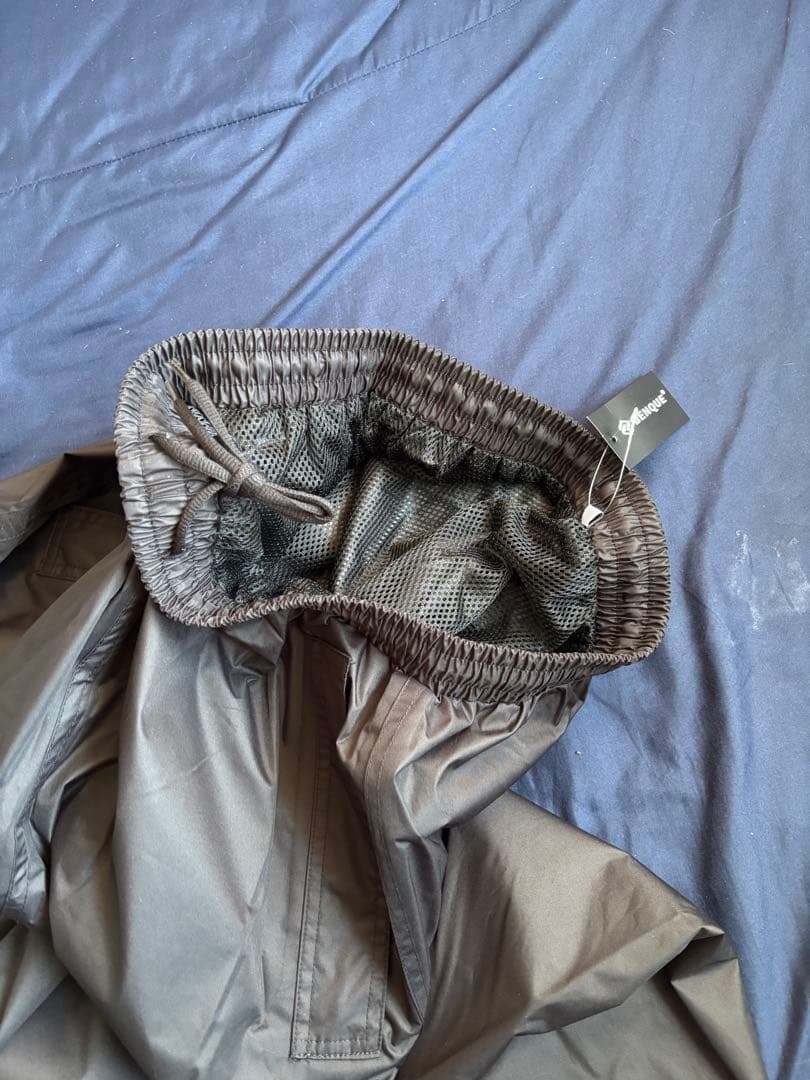 新品 レインウェア 上下 メンズ ゴルフ 耐水圧20,000mm 防水 おまけ付