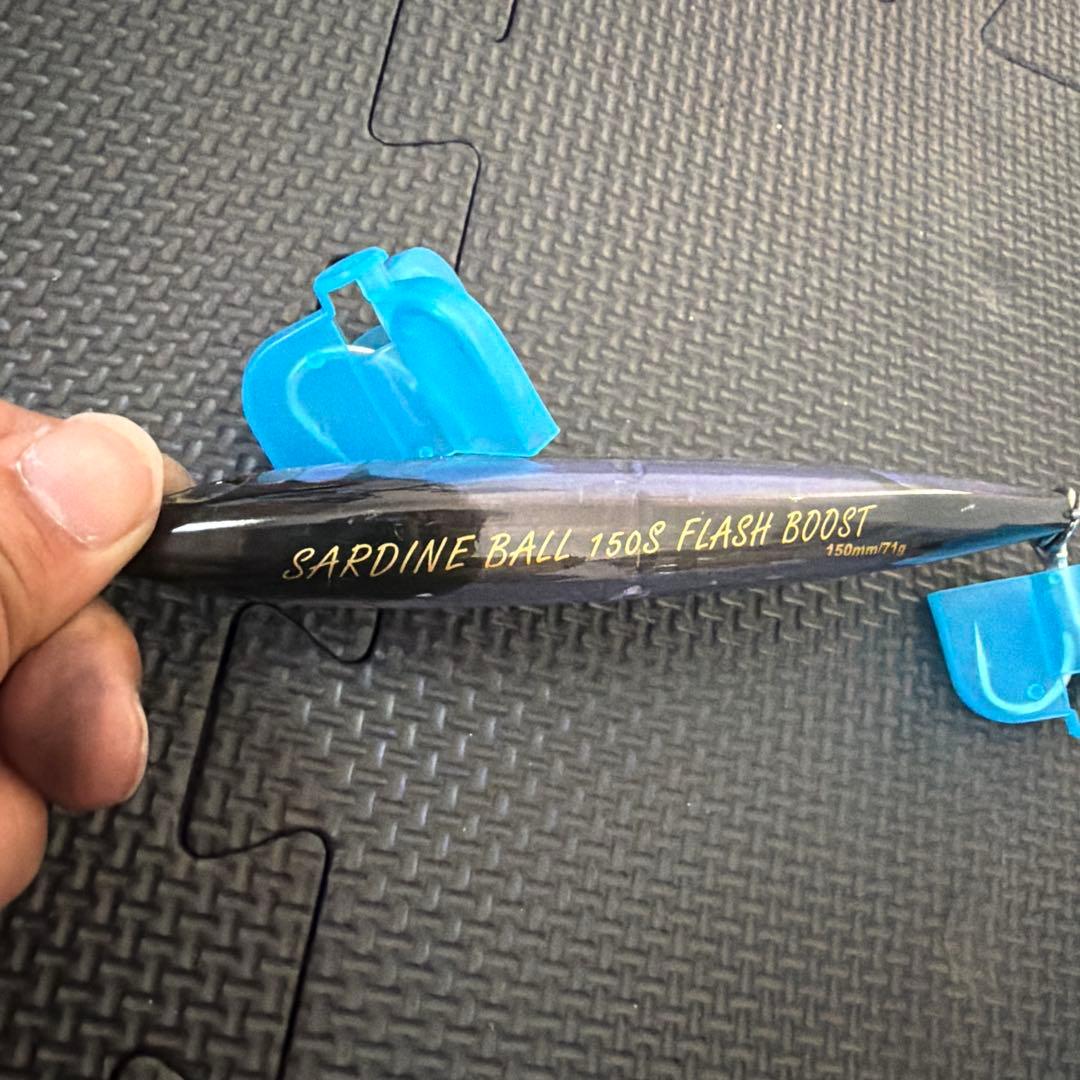 【値下げ】青物用　プラグルアー引退セット 10個　ケース付き