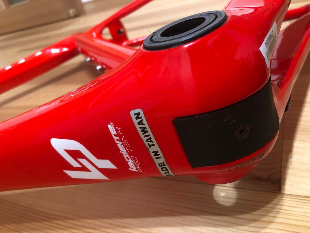 lapierre aircode ultimate カーボンフレーム