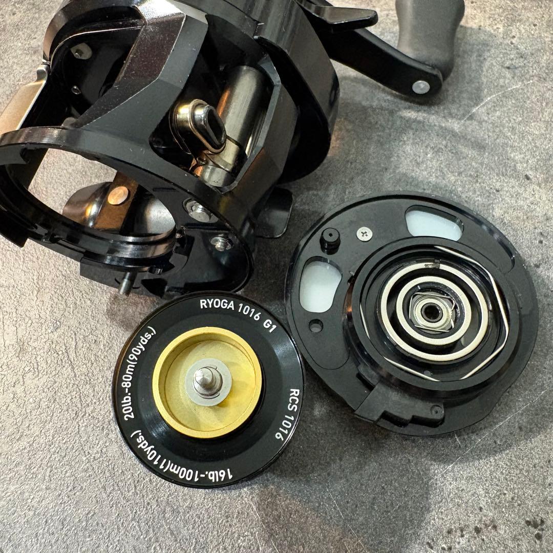 【期間限定9/20まで】ダイワ　18RYOGA 1016HL リョウガ　左　美品