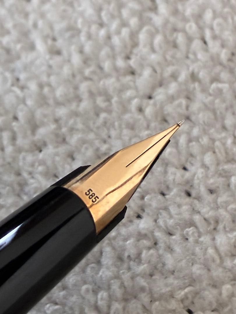 ◾️奇跡の未使用品◾️モンブラン320万年筆◾️化粧箱付属◾️14K ◾️デッドストック◾️