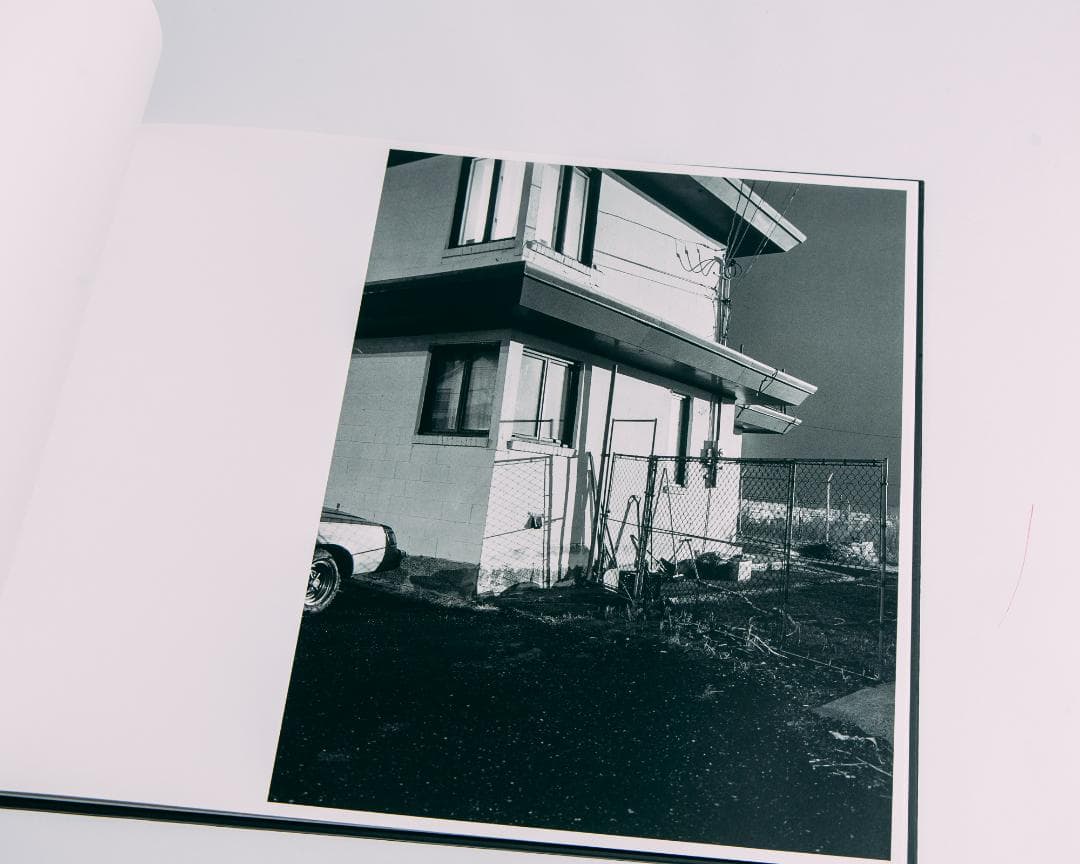 アート・デザイン・音楽 BETWEEN THE TWO Todd Hido