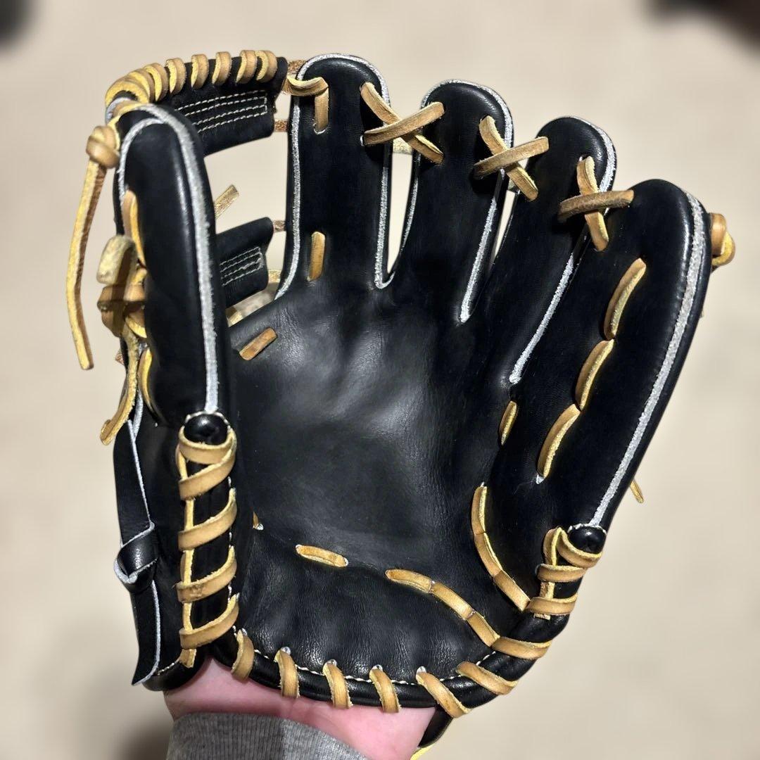 メタボタル　クランプスclampsトレーニンググラブ　軟式硬式兼用　内野用