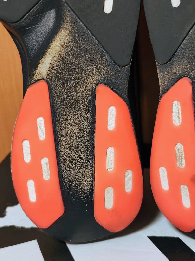 アディダスアディゼロ ADIZERO EVO SL 27.0cm 黒✕赤