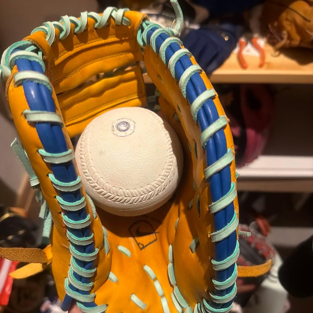 Nike DIAMOND ELITE 軟式グローブ