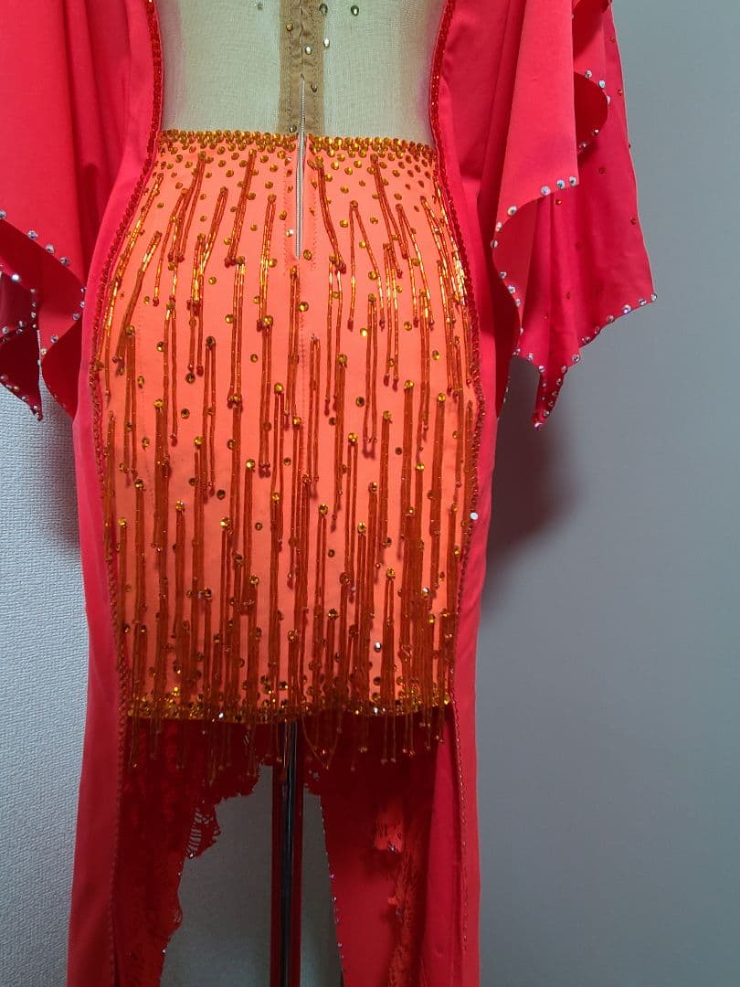 【3/31まで限定値下げ】社交ダンス　赤×オレンジ　ラテンドレス フレアスリーブ