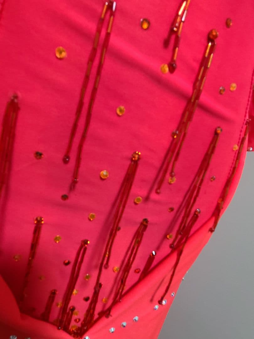 【3/31まで限定値下げ】社交ダンス　赤×オレンジ　ラテンドレス フレアスリーブ