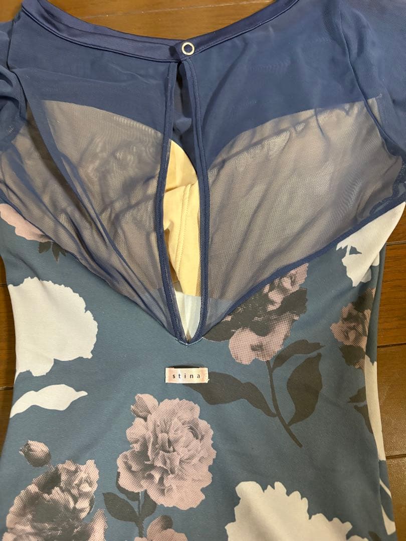 stina 花柄レオタード M