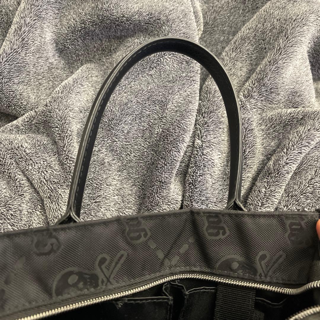 マークアンドロナ完売品カートバック