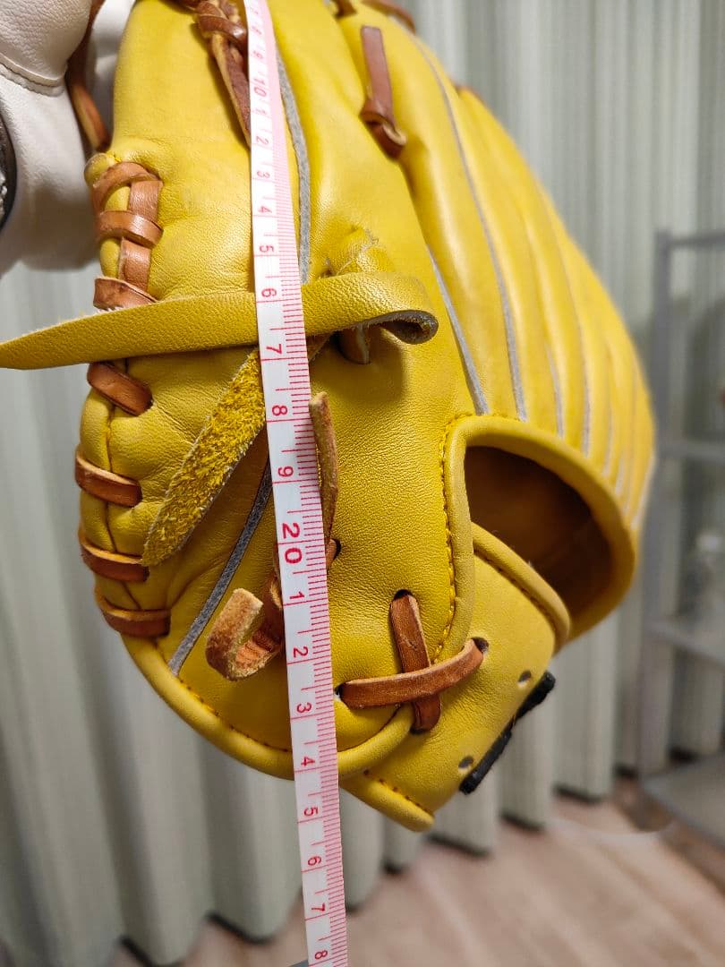 MizunoPro KK.KLUB serious edition イエロー