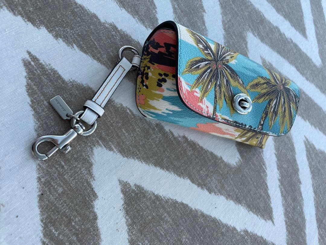 新品未使用　COACH メガネ　サングラスケース　ハワイ限定　パームツリー柄