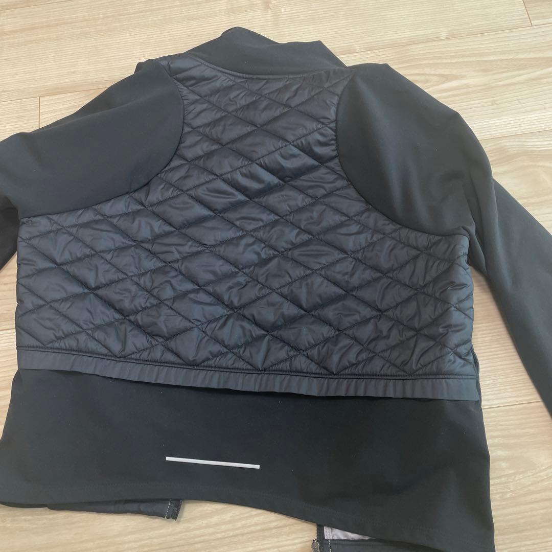 値下げ　NIKE AEROLAYER ランニングジャケット M キルティング　黒
