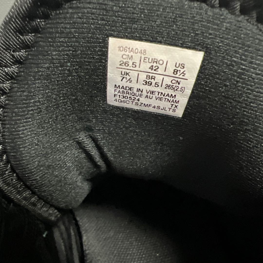 アシックス　NOVA SURGE 3 バスケットボールシューズ　26.5cm