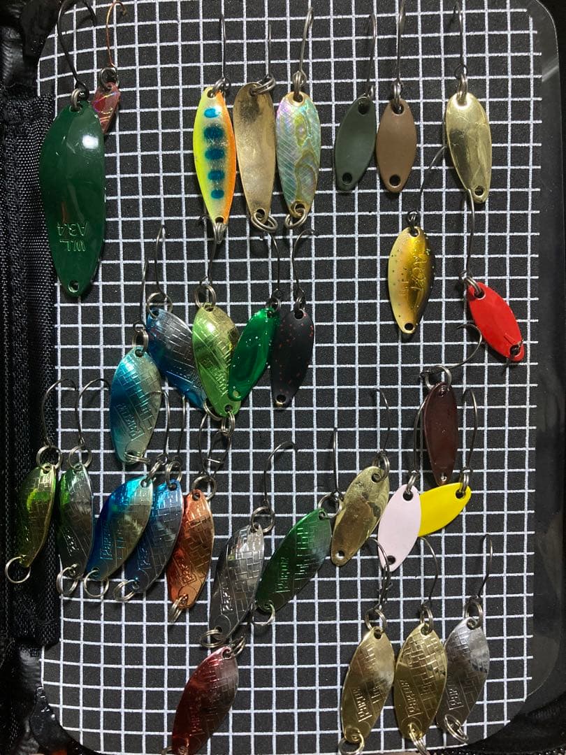 トラウト　スプーン　MIU accuracy バベル　wired