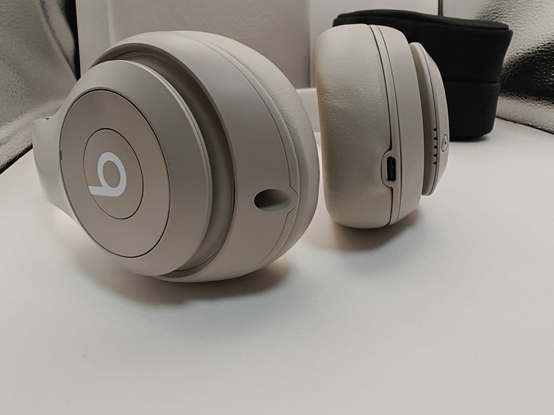 Beats Studio Pro MQTR3PA/A サンドストーン