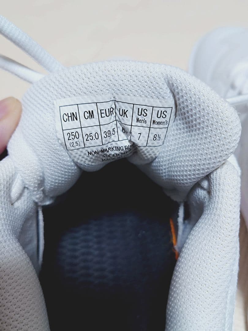 YONEX バドミントンシューズ カスケードアクセルミッド