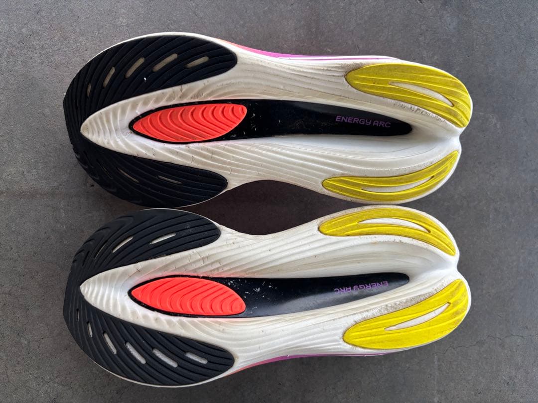 ニューバランス FuelCell SuperComp Elite v3