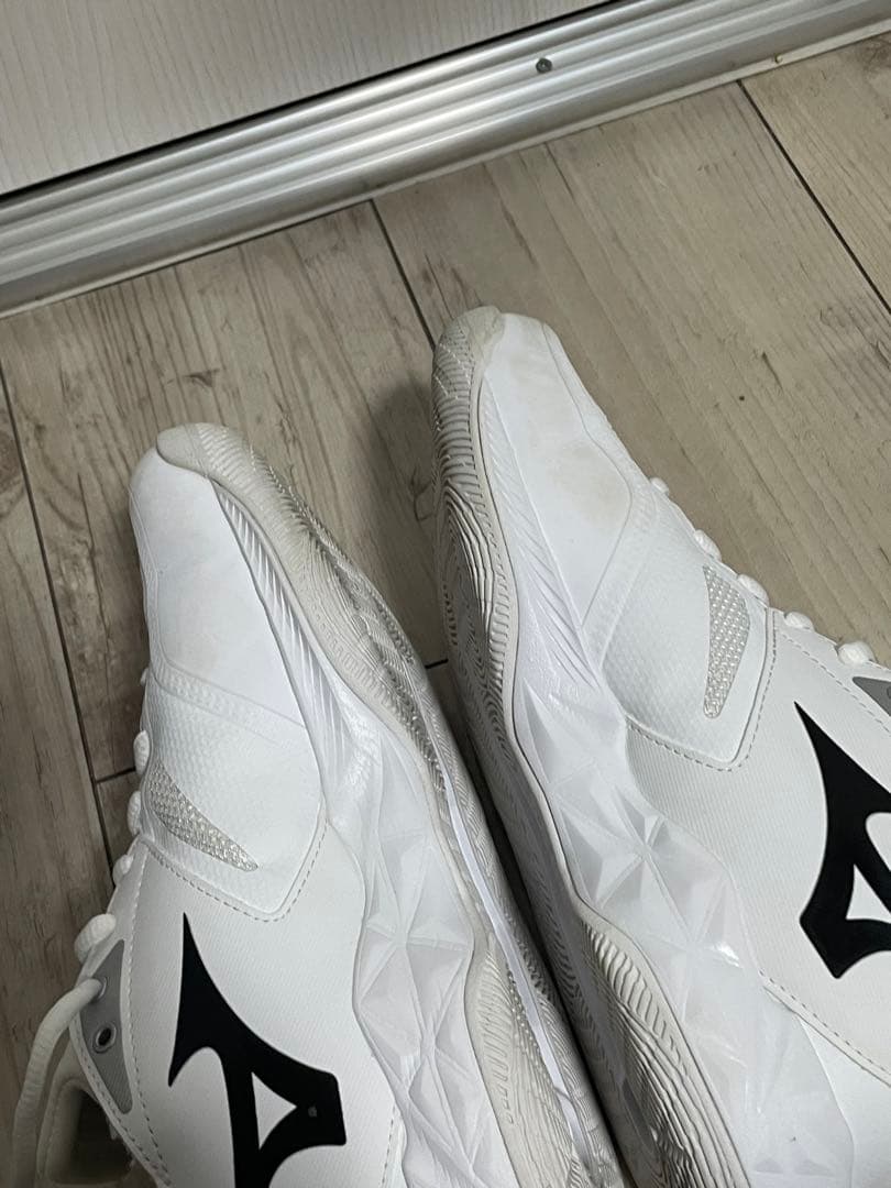 美品　23.5cm ミズノ MIZUNO レディース バレーボールシューズ