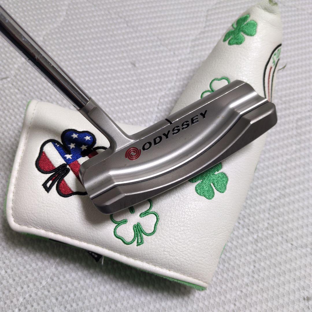 ODYSSEY TriForce 2 パター ヘッドカバー付き