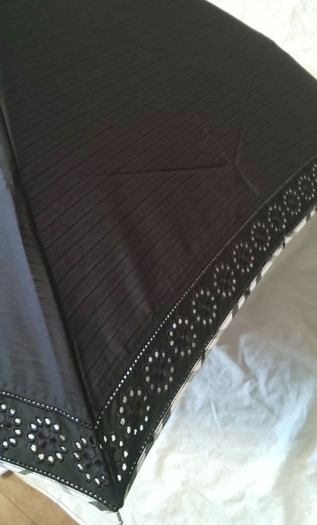 バーバリー 日傘 晴雨兼用 折りたたみ 傘 黒 ブラック UV