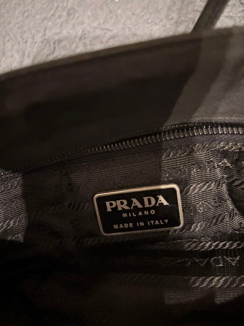PRADA プラダ テスート 三角ロゴプレート ナイロン ショルダーバッグ