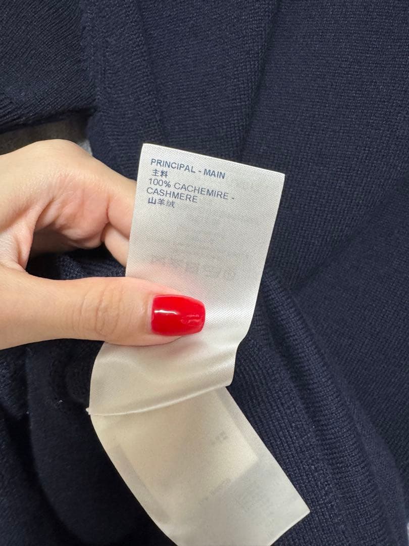 ヴィトン　カシミヤニットワンピース