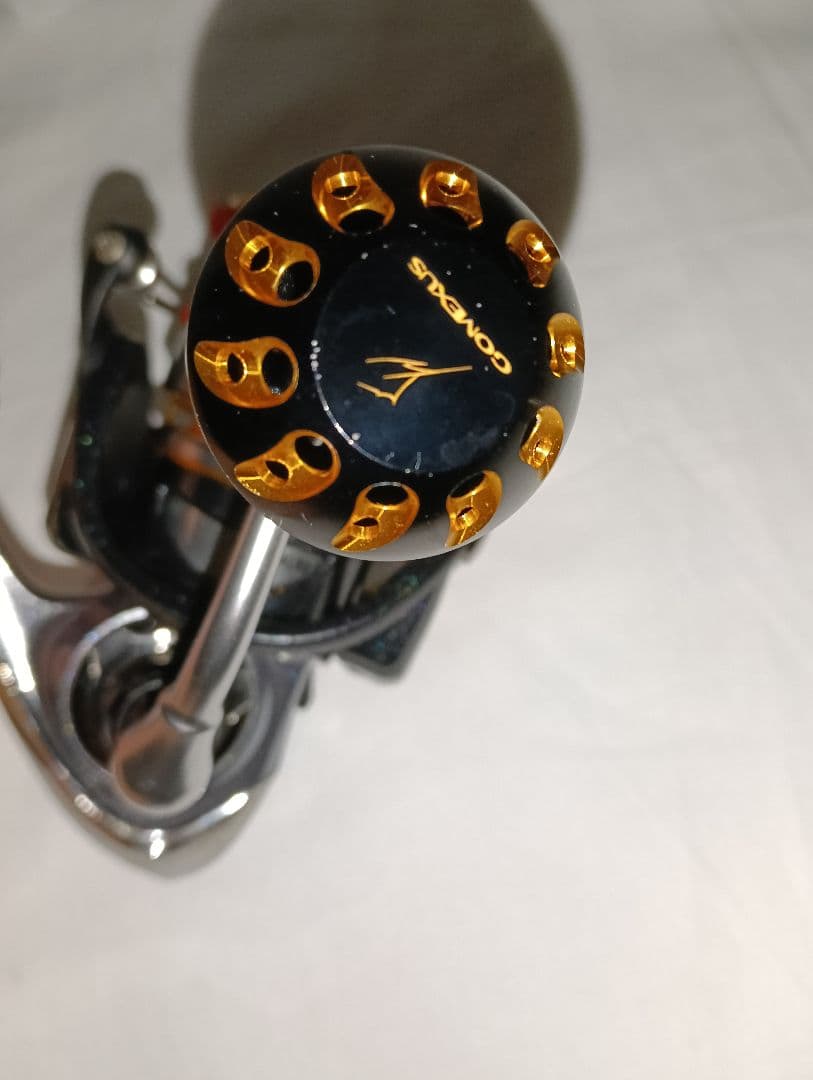 【カスタム品】ダイワ 17 エクセラー 4000H（ゴメクサス ノブ装着）