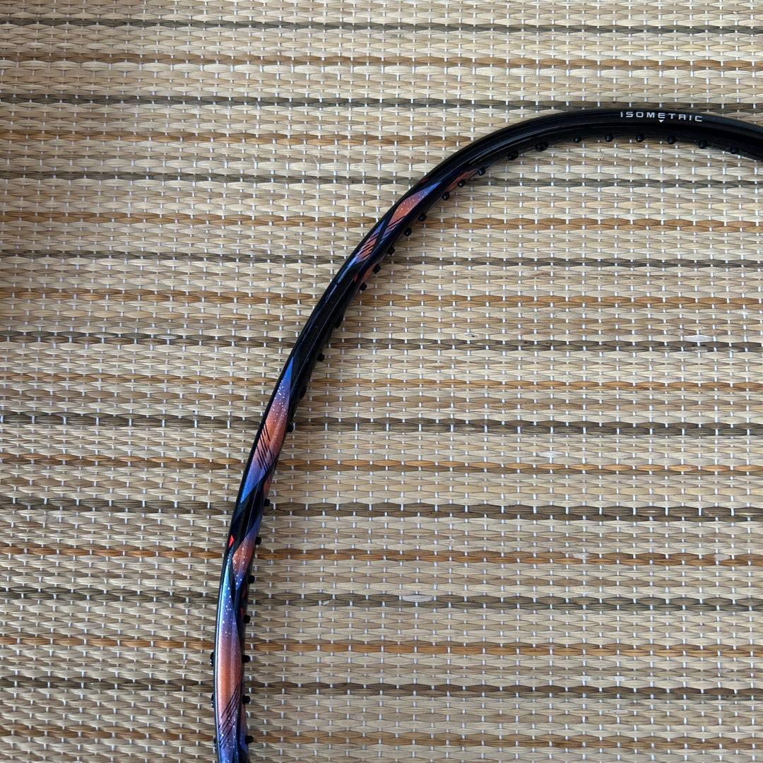 ASTROX 77 バドミントンラケット