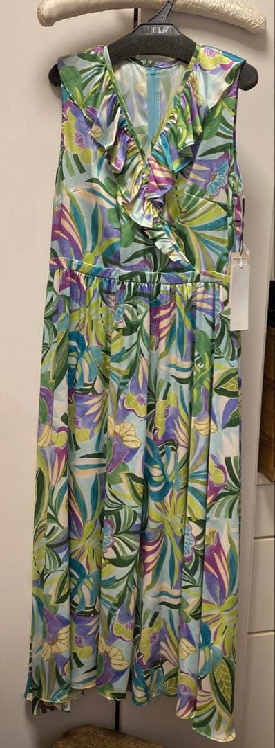 新品[グレースコンチネンタル]24SS リーフプリントワンピース　グリーン　38