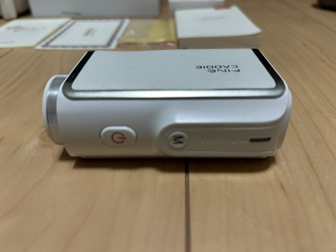 FineCaddie ゴルフ レーザー距離計 距離計測器 J5 ホワイト