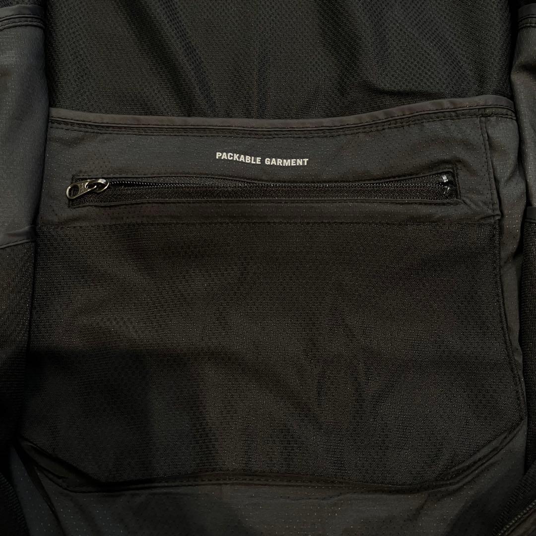 新品‼️ナイキ　ウィンドランナー　長袖 フルジップ　撥水加工　UV加工　黒　M