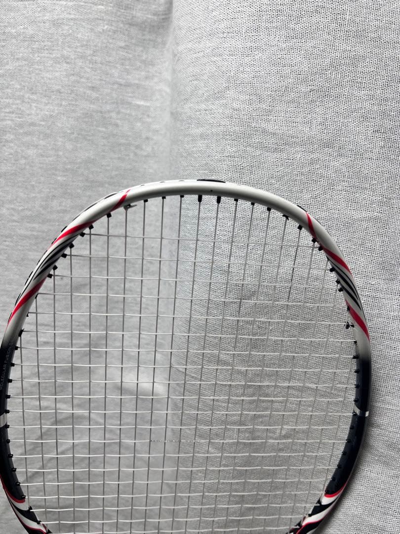 希少バドミントンラケット　キズナ　ジャパン　ZEVOLVE 70