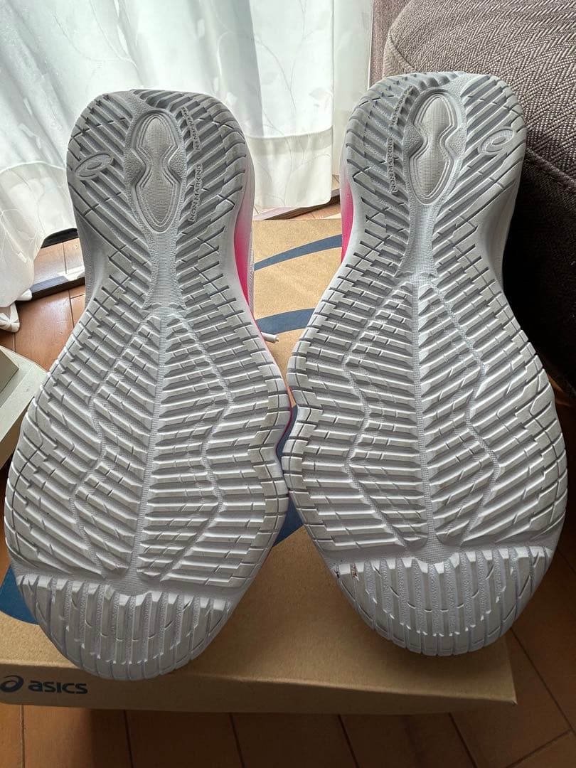 美品⭐︎ASICS バスケットシューズ NOVA SURGE 30cm