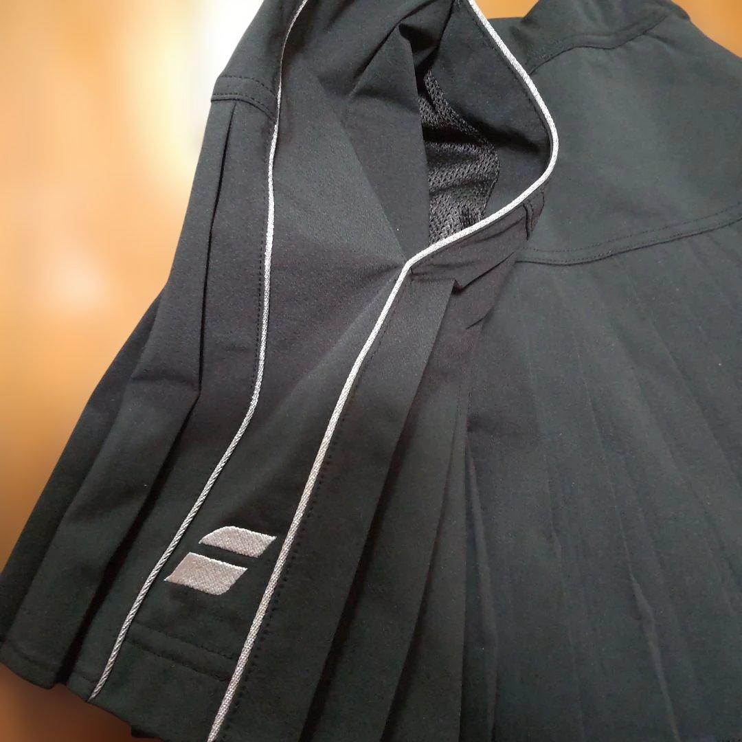 バボラ　Babolat 新品 パーカーとスコートの2点セット