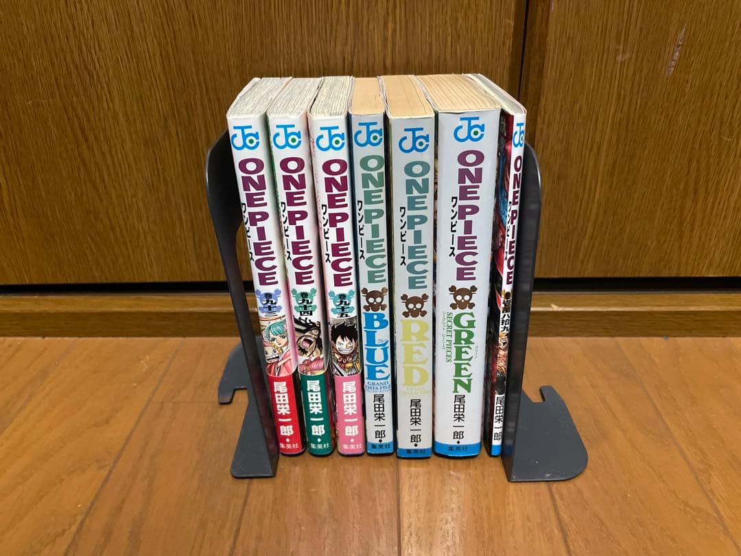【送料無料】ワンピース　1巻〜95巻＋関連本　＊87〜92巻不足