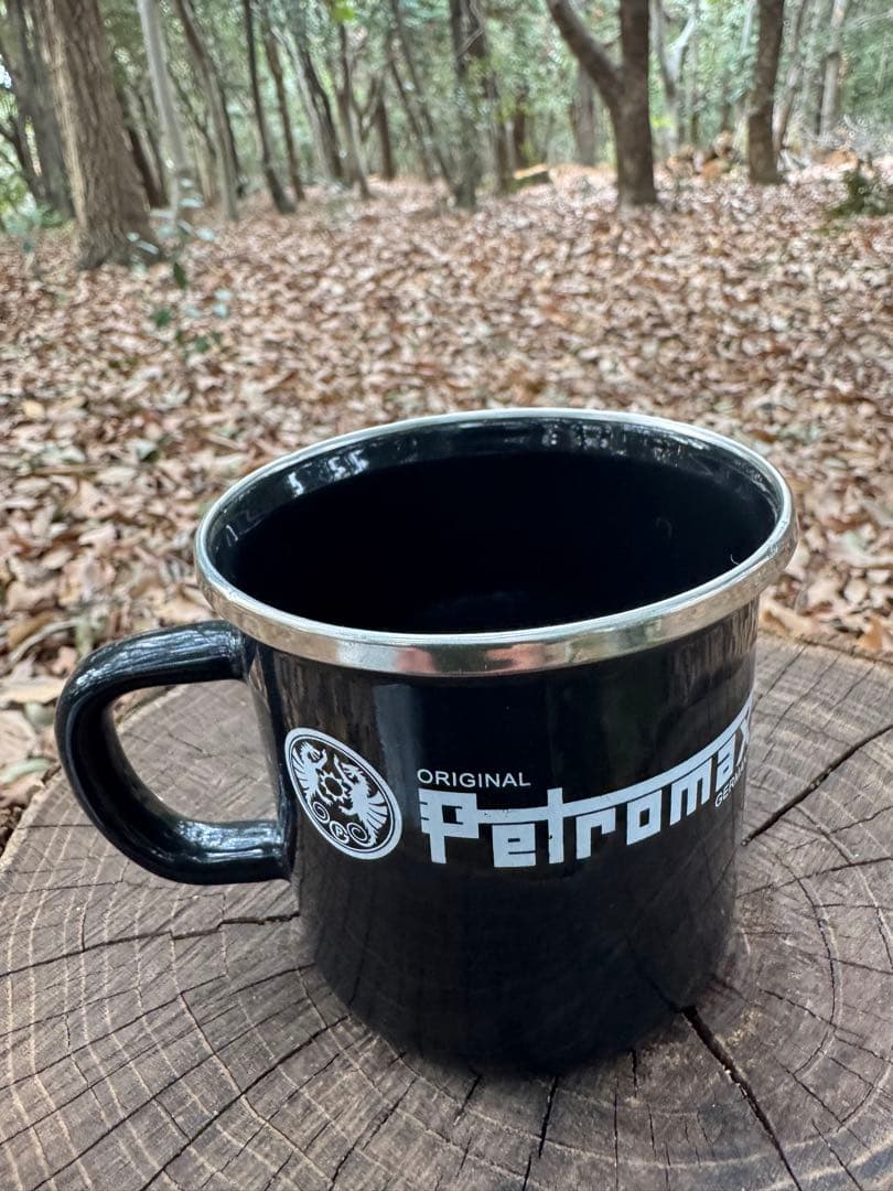 Petromax ホーローまぐ白黒とククサ