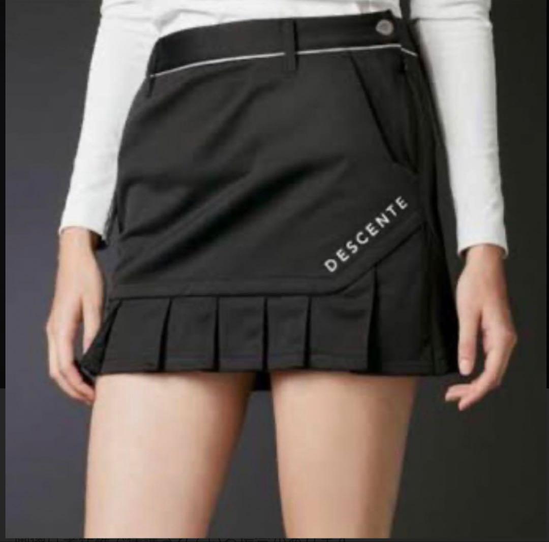 デサントゴルフ　上下セット　タートルネックシャツ　ストレッチスカート