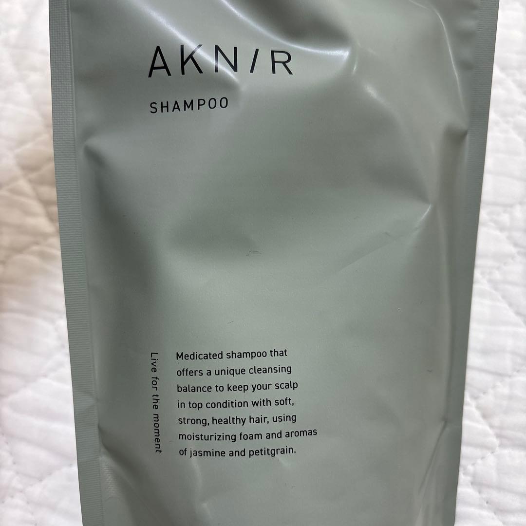 AKNIR スカルプシャンプー・トリートメント・セラム 3点セット