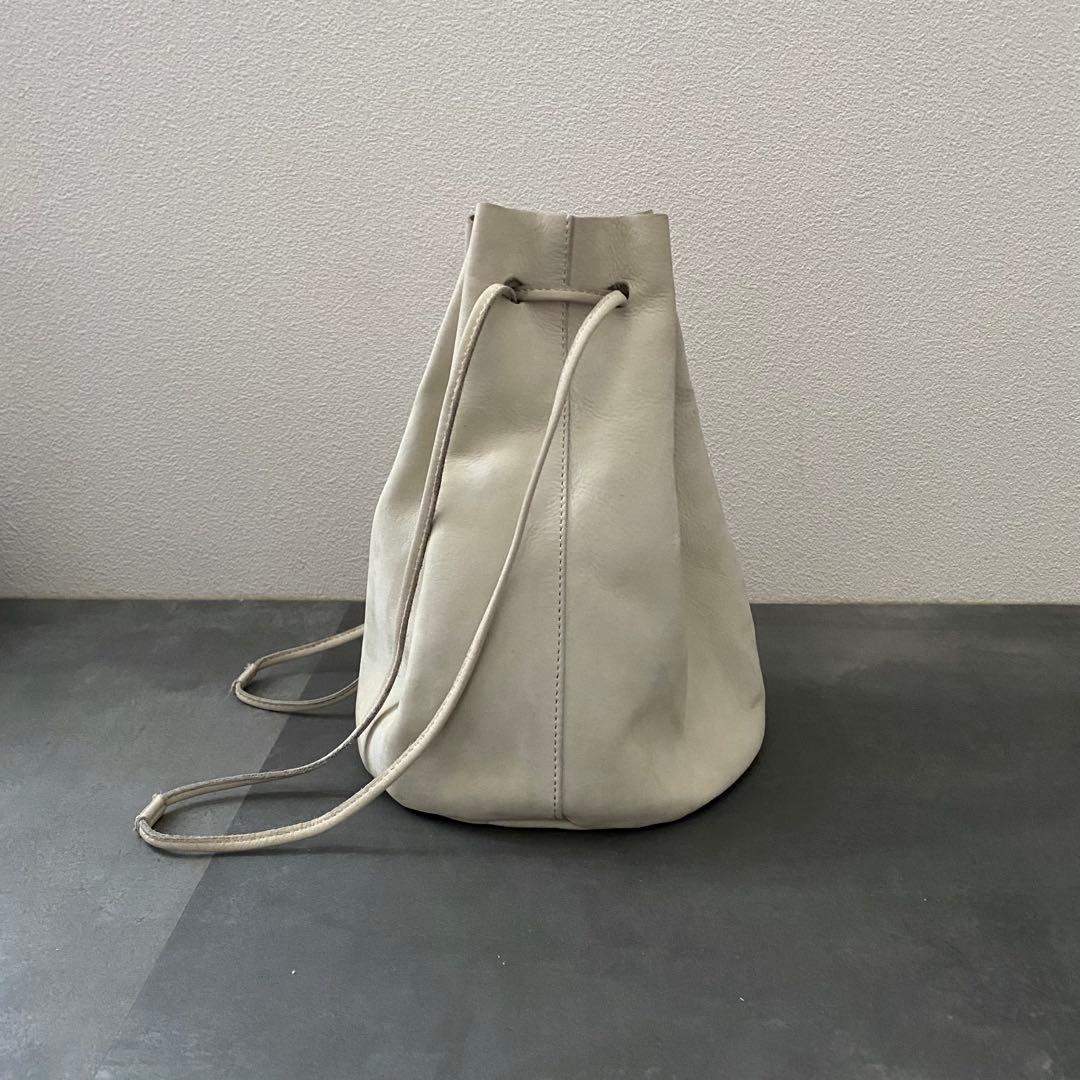 evam eva エヴァムエヴァ　2way 巾着　ドローストリングレザーバッグ