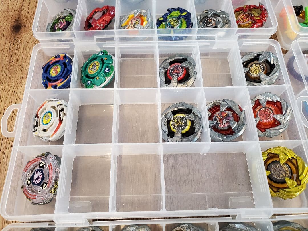 ベイブレードX　まとめ売り　引退品　Daiya様