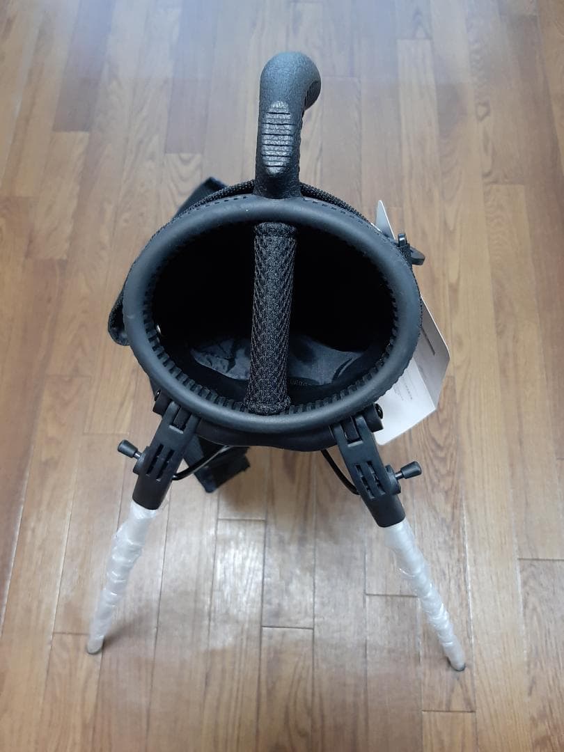 ティゴラスタンド付き持ち運びキャディーバッグ