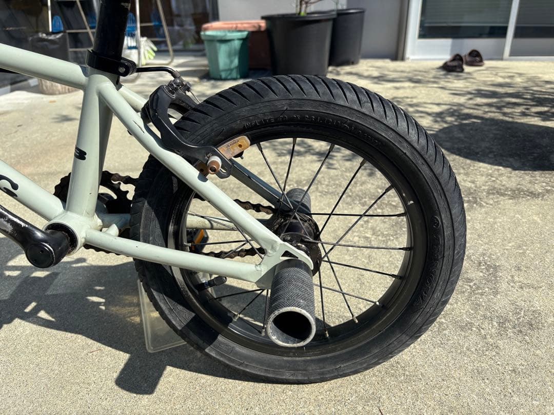 TNB BMX キッズ　PLUG14