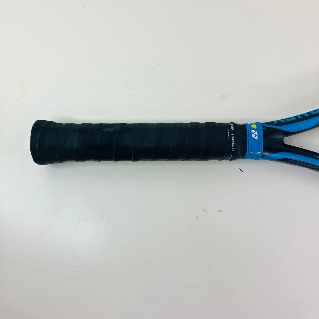 YONEX 硬式用テニスラケット 黒/青EZONEDR98