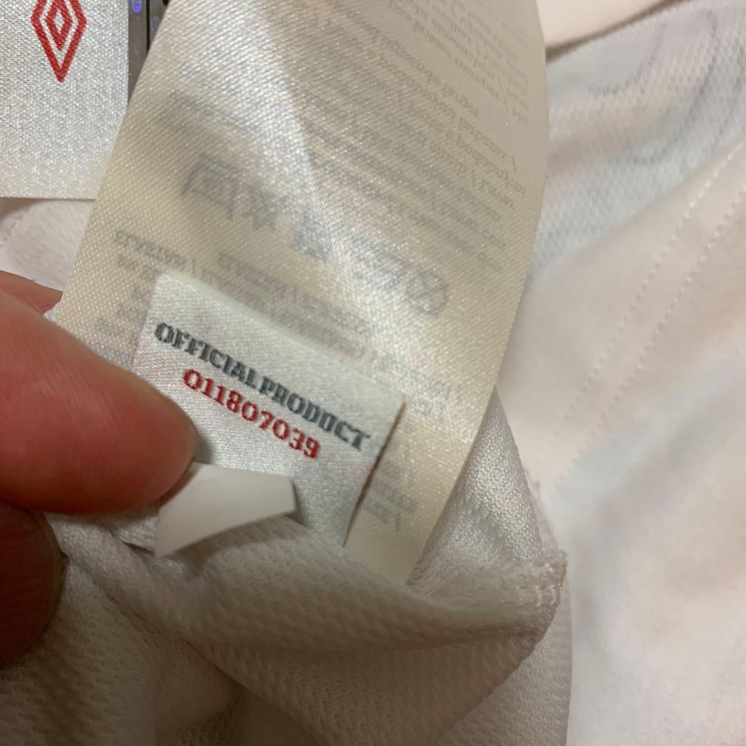 イングランド　サッカー選手サイン　ユニフォーム